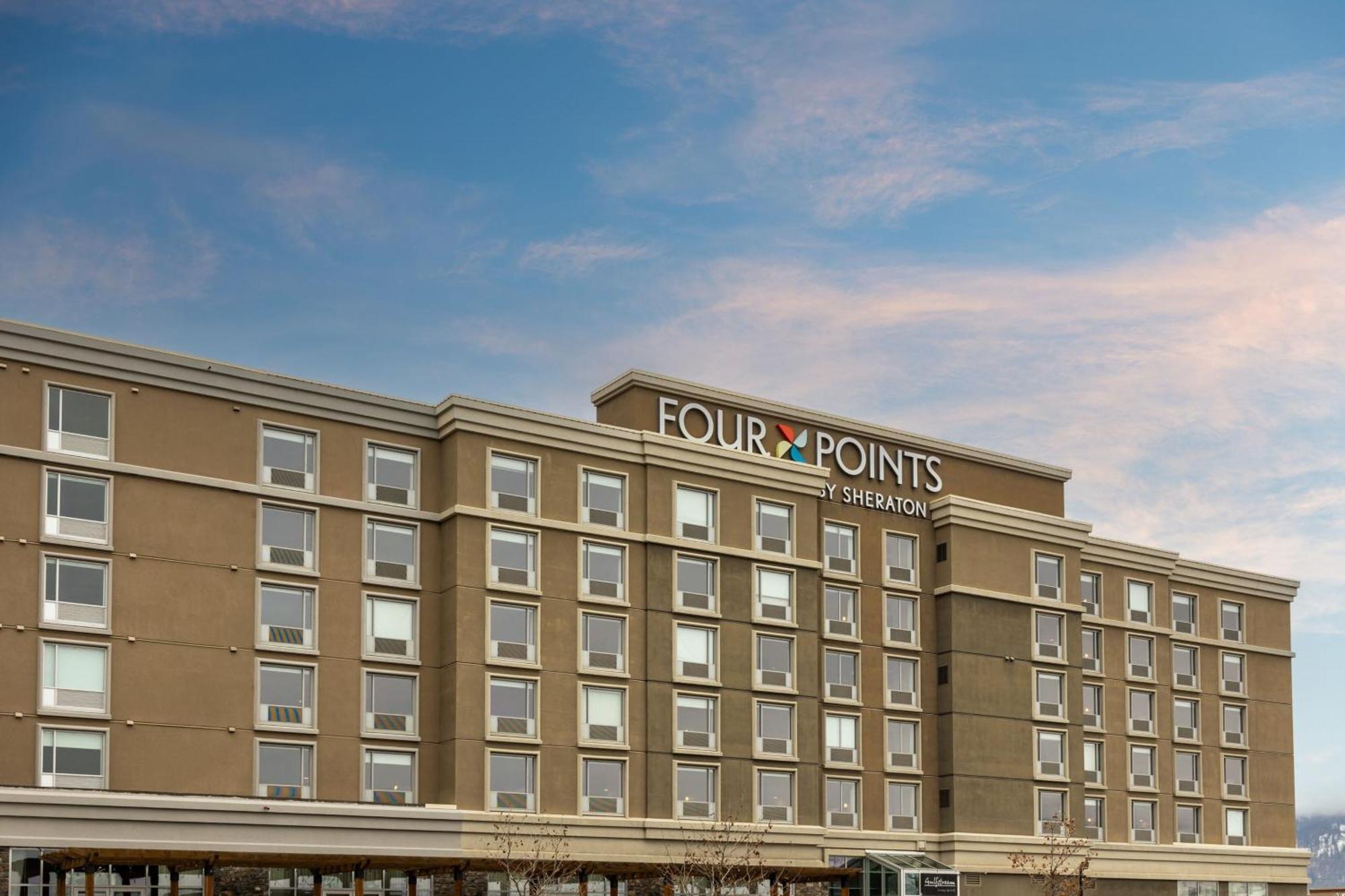 โฟร์ พอยต์ส บาย เชอราตัน เคโลวนา แอร์พอร์ต Hotel เคโลว์นา ภายนอก รูปภาพ